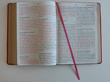 Cargar imagen en el visor de la galería, BIBLIA REINA VALERA REVISADA 1960 LETRA SUPER GIGANTE SIMIL PIEL FUCSIA ROSADA