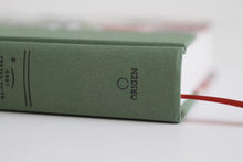 Cargar imagen en el visor de la galería, BIBLIA RVR 1960 LETRA GRANDE TELA VERDE CON FLORES (TD)
