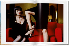 Cargar imagen en el visor de la galería, HELMUT NEWTON (HC)