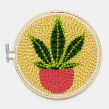 Cargar imagen en el visor de la galería, MINI KIT DE BORDADO PLANTAS (GG253)