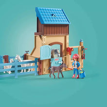 Cargar imagen en el visor de la galería, ESTABLO DE CABALLOS CON AMELIA Y WHISPER (71353)