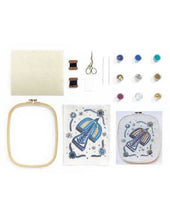 Cargar imagen en el visor de la galería, ATELIER 59 BORDADO CON ABALORIOS (GA10059)