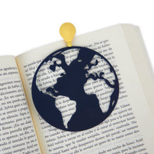 Cargar imagen en el visor de la galería, SEPARADOR DE LIBROS GLOBETROTTER AZUL (27402)