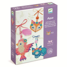 Cargar imagen en el visor de la galería, CAJA MANUALIDADES CREAR COLGANTES COUNTRY CHARM (DJ09482)
