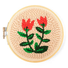 Cargar imagen en el visor de la galería, TULIPS PUNCH NEEDLE KIT
