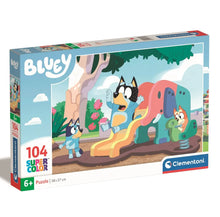 Cargar imagen en el visor de la galería, ROMPECABEZAS BLUEY 104 PCS (27171)
