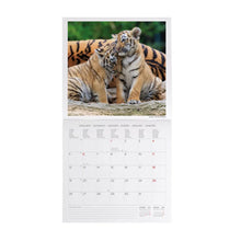 Cargar imagen en el visor de la galería, CALENDARIO 2026 DE PARED BABY ANIMALS
