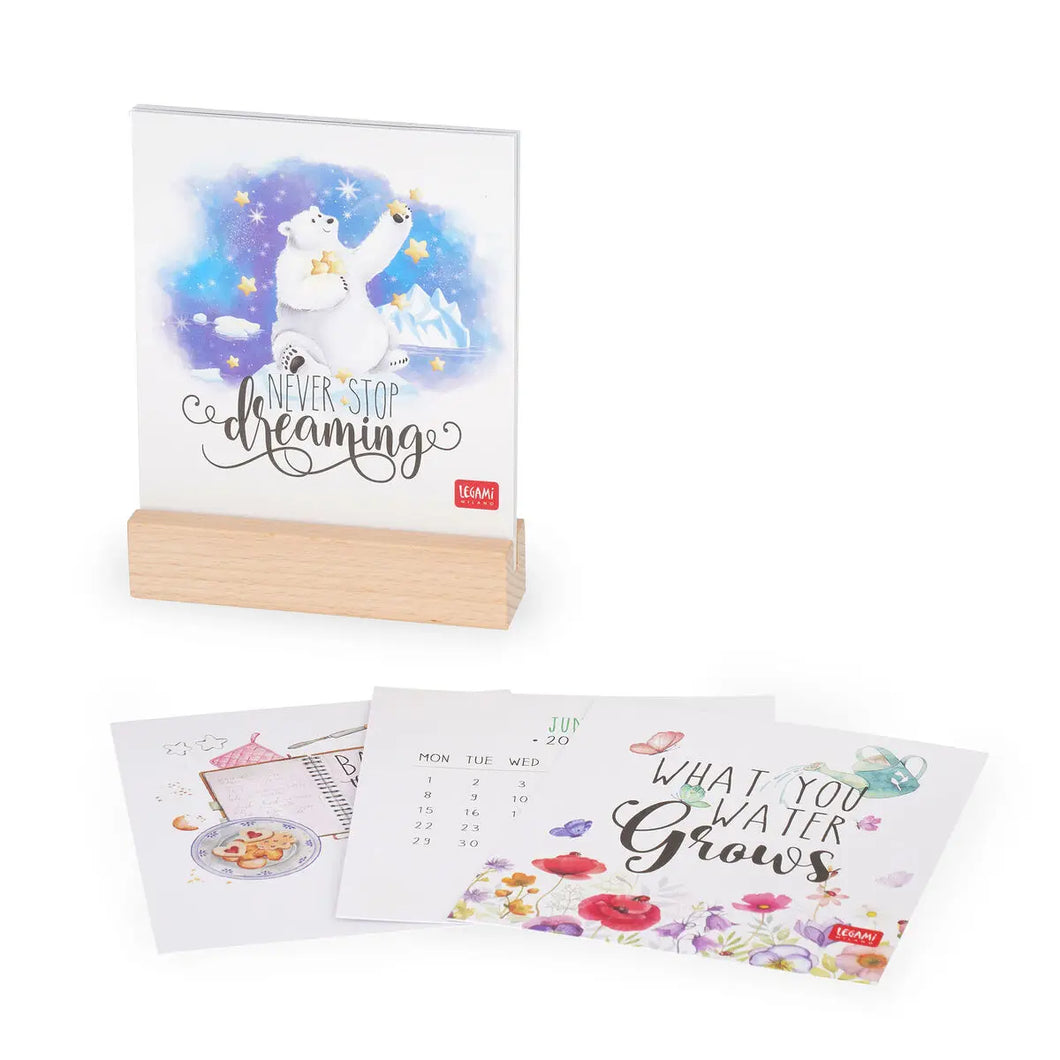 CALENDARIO 2026 CON BASE DE MADERA NEVER STOP DREAMING