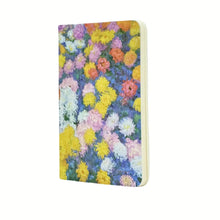 Cargar imagen en el visor de la galería, MONET S CHRYSANTHEMUMS CAHIERS A6 LINED ( 6274-5 )
