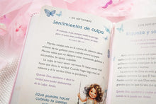 Cargar imagen en el visor de la galería, ERES MI NIÑA 365 DEVOCIONES PARA NIÑAS

