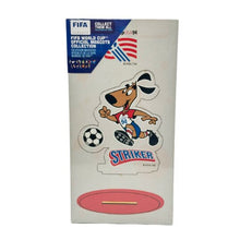 Cargar imagen en el visor de la galería, FIGURA MASCOTA MUNDIALES FIFA (FWC-0006-01)
